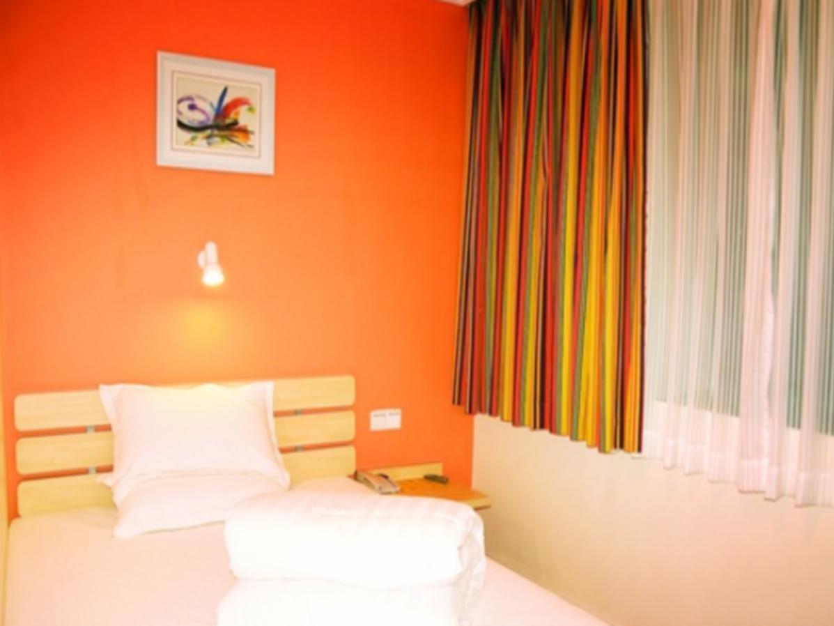 7 Days Inn Guangzhou Jiangnanxi Metro Branch Buitenkant foto