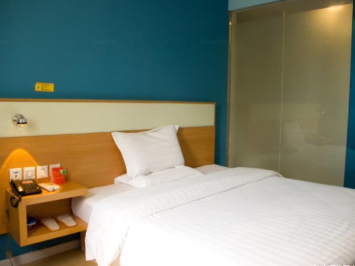 7 Days Inn Guangzhou Jiangnanxi Metro Branch Buitenkant foto